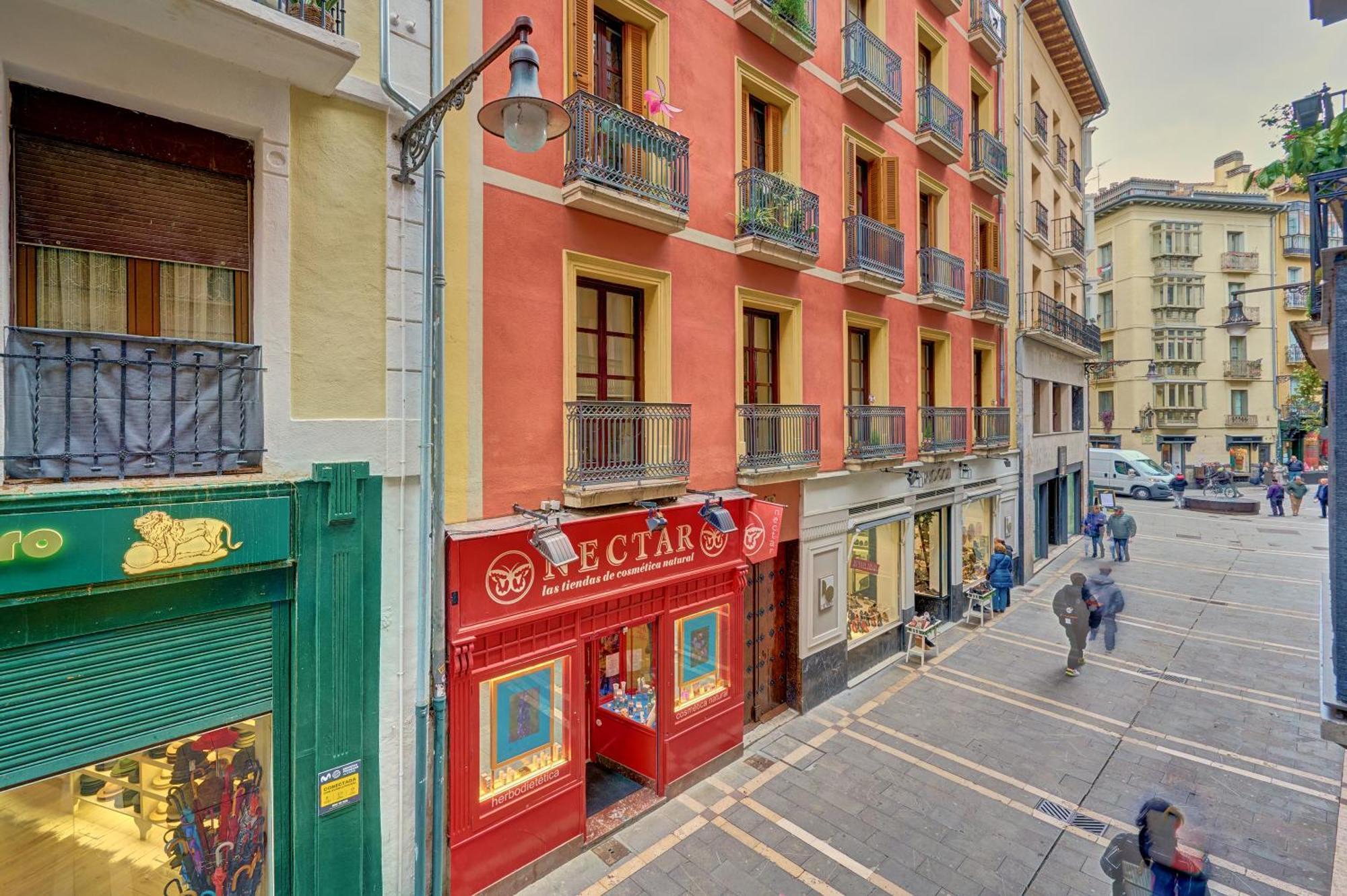 Casa Andrea By Clabao Apartamento Pamplona Exterior foto